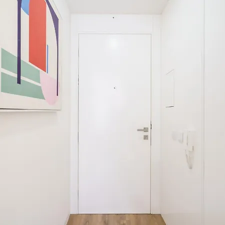 Santa Barbara Flat By Minho's Guest *